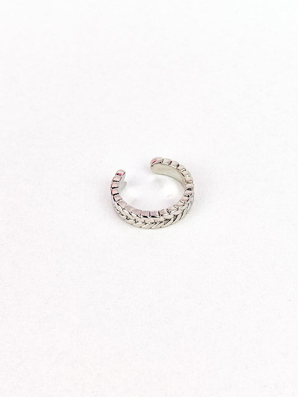 CEREAL Silver Ear Cuff