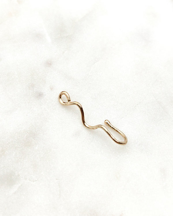 Fake Nostril Piercing Kolczyk do Nosa Długi